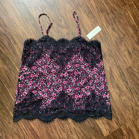 Francesca’s collections belle floral lace tank top - Picture 8 of 11